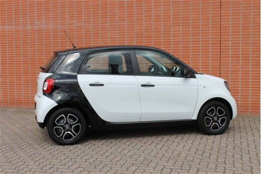 Smart Forfour - 52kW Pure Cool & Audio - 1