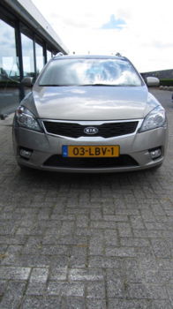 Kia Cee'd Sporty Wagon - 1.4 CVVT X-ecutive - 1