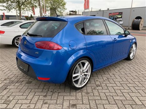 Seat Leon - 2.0 TFSI Cupra R - 1