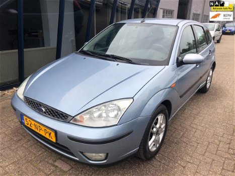 Ford Focus - 1.6-16V Collection - 1