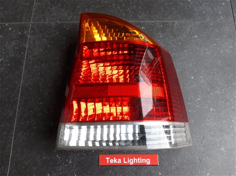 Opel Vectra C (02-08) Achterlicht TYC 11-0317-21-2 Rechts NOS - 0