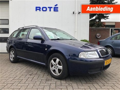 Skoda Octavia - 2.0 Elegance - 1