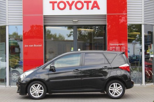 Toyota Verso S - 1.3 VVT-i Dynamic *AUTOMAAT / NAVIGATIE - 1