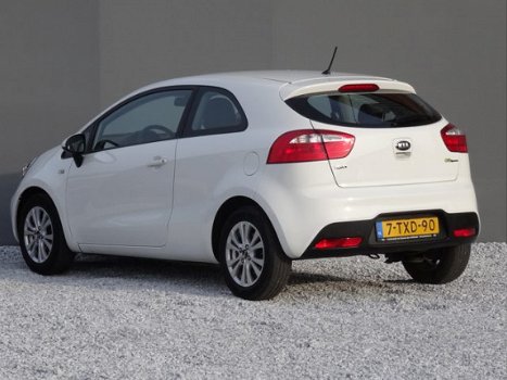 Kia Rio - 1.2 CVVT COMFORTLINE Dealer onderhouden - 1