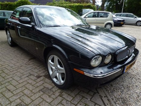 Jaguar XJ - 2.7D V6 Sovereign - 1