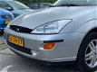 Ford Focus Wagon - 1.6-16V Collection/Airco/C.V/Nieuwe APK - 1 - Thumbnail