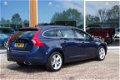 Volvo V60 - 2.4 D6 AWD Plug-In Hybrid Summum - 1 - Thumbnail