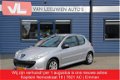 Peugeot 206 - 1.4 XS | Airco | Trekhaak | Cruise control - 1 - Thumbnail