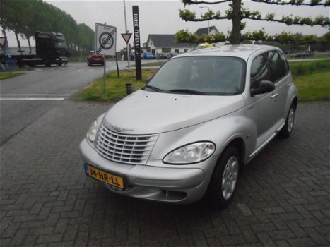 Chrysler PT Cruiser - 2.0-16V Classic - 1