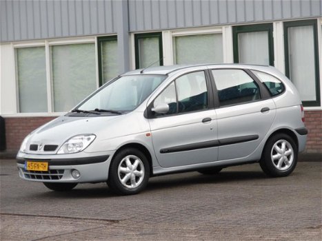 Renault Scénic - 1.6-16V RXT 2e Eigenaar/Nieuwe APK/NAP/AiRCO/NETTE AUTO - 1