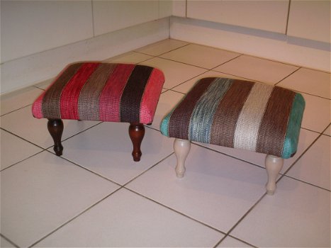 Ander streep stofje ?? BEKIJKEN !!!! - NIEUWE footstools !!! - 3