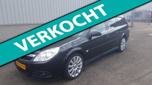 Opel Vectra Wagon - 2.2-16V Executive - 1