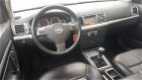 Opel Vectra Wagon - 2.2-16V Executive - 1 - Thumbnail