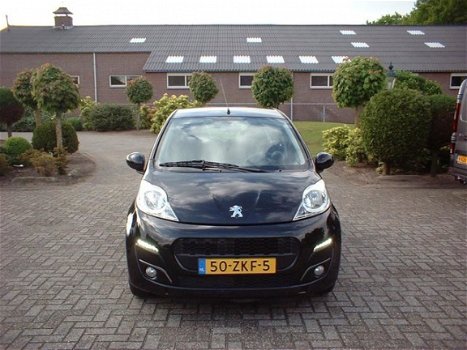 Peugeot 107 - 1.0 Active airco radio cd centraalverg - 1