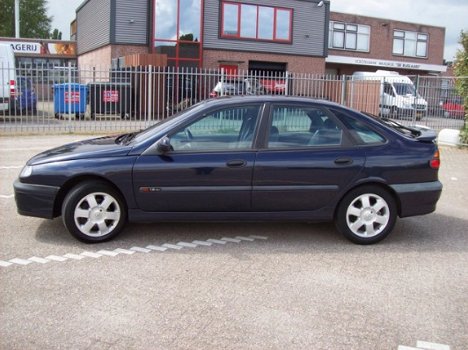 Renault Laguna - 1.8-16V RXI - 1