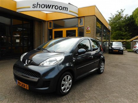 Peugeot 107 - 1.0-12V XS 5drs Airco - 1