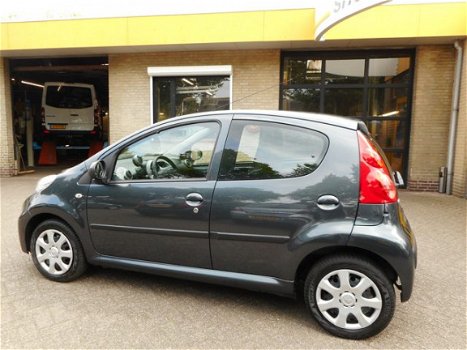 Peugeot 107 - 1.0-12V XS 5drs Airco - 1