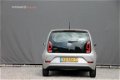 Volkswagen Up! - 1.0 Move Up BlueMotion - 60 pk *Airco / Executive - 1 - Thumbnail