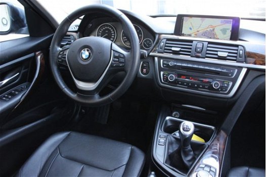 BMW 3-serie - 318d High Executive | Schuifdak | Leer | Xenon | - 1