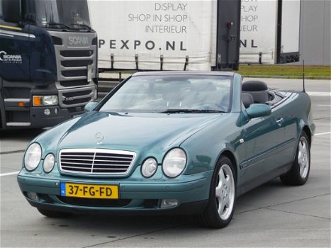 Mercedes-Benz CLK-klasse Cabrio - 230 K. Elegance NIEUWSTAAT AUTOMAAT (bj2000) - 1