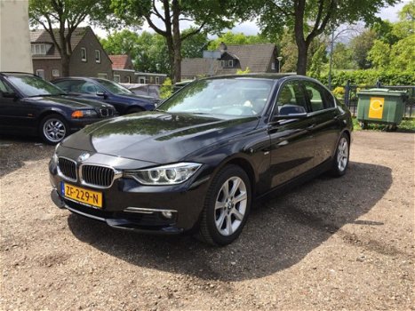 BMW 3-serie - 330d Luxury Line - 1