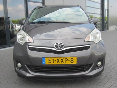 Toyota Verso S - Verso-s 1.3 VVT-i Aspiration Clima, achteruit camera - 1