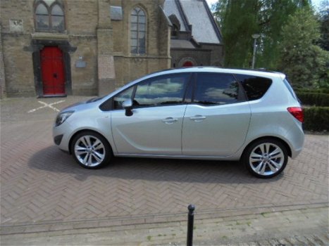 Opel Meriva - 1.4 Turbo 120pk Color Edition bij Vakgarage® - 1