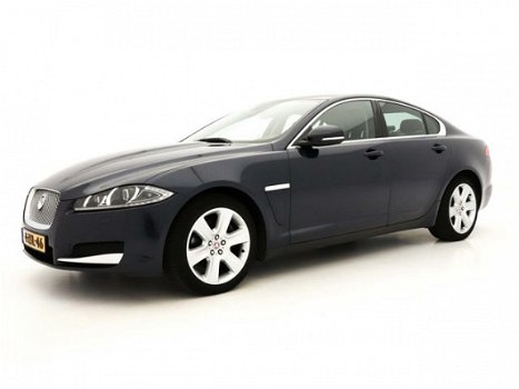 Jaguar XF - 3.0D R-SPORT L.E. AUT. *XENON+VOLLEDER+NAVI+PDC+ECC+CRUISE - 1