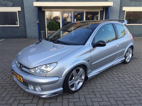 Peugeot 206 - 1.6-16V Griffe 1e eigenaar - 1