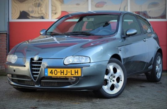 Alfa Romeo 147 - 1.6 TS Distinctive - 1