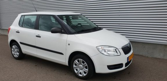 Skoda Fabia - 1.2-12V Ambition Business Line - 1