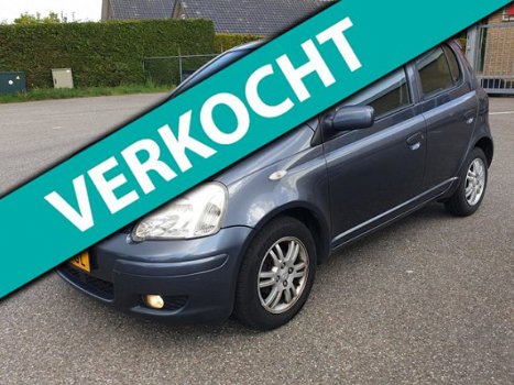 Toyota Yaris - 1.3 VVT-i Blue Airco - 1