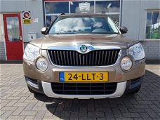 Skoda Yeti - 1.2 TSI Ambition Clima Cruise Lichtmetaal Stuurbediening Origineel NL NAP