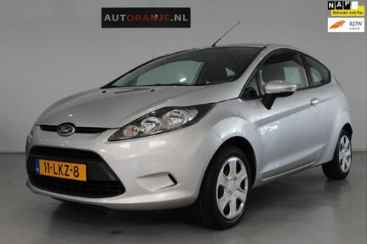 Ford Fiesta - 1.25 Limited Clima, NAP, Nieuw Banden, Nette Staat - 1