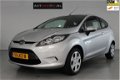 Ford Fiesta - 1.25 Limited Clima, NAP, Nieuw Banden, Nette Staat - 1 - Thumbnail