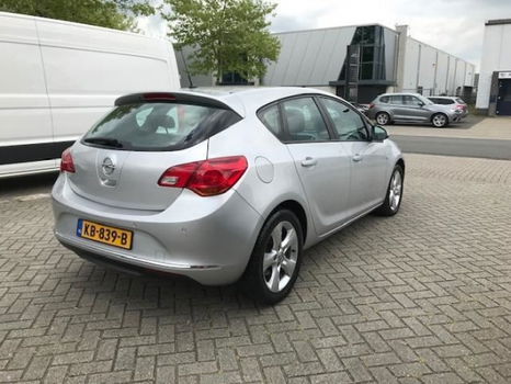 Opel Astra - 1.7 CDTi S/S Cosmo - 1