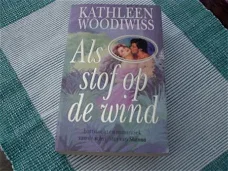 Kathleen Woodiwiss...Als stof op de wind.