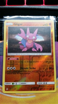 Gligar  98/214 (reverse) sm Unbroken Bonds