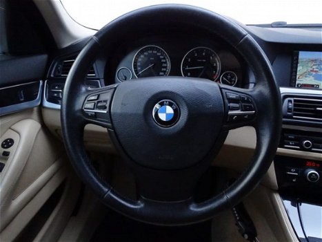 BMW 5-serie Touring - 520i High Executive Automaat | Leder | Navi Proff - 1