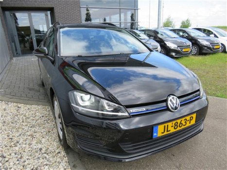 Volkswagen Golf Variant - 1.6 TDI BlueMotion Comfortline Xenon Stoelverw Navi Clima PDC Bluetooth Cr - 1