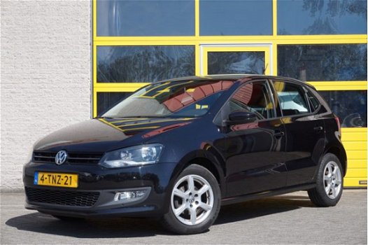 Volkswagen Polo - 1.6 TDI 90pk Comfortline 5drs BJ2014 Airco | Cruise | LMV 15'' | Elek. pakket - 1