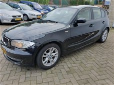 BMW 1-serie - 116I EXECUTIVE NAVI LEER CV