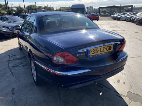 Jaguar X-type - 2.0 V6 Executive - 1