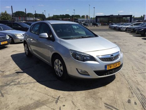 Opel Astra - 1.7 CDTI 110pk ecoFLEX Selection - 1