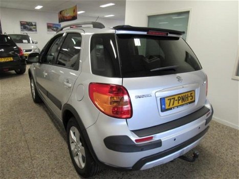 Suzuki SX4 - 1.6 Exclusive 120 pk | Trekhaak | Park. sens - 1