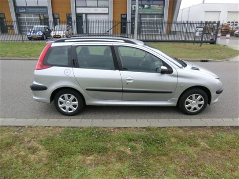 Peugeot 206 SW - 1.4 HDi X-line - 1