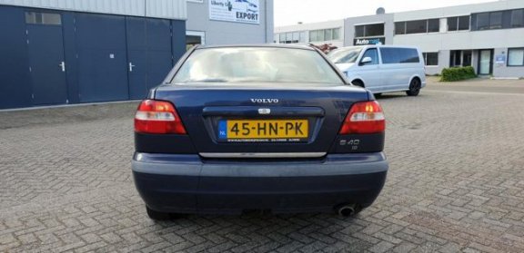 Volvo S40 - 1.8 - 1