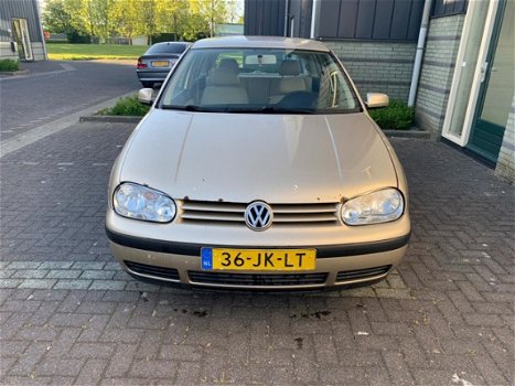 Volkswagen Golf - 1.9 TDI Trekhaak/Airco/6-bak/ nette wagen - 1