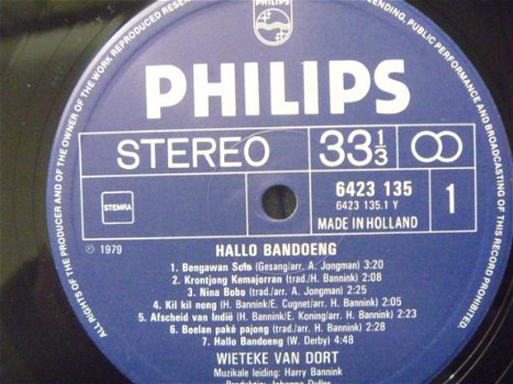 Wieteke van Dort - Hallo Bandoeng! - LP 1979 - 4