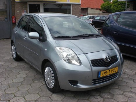 Toyota Yaris - 1.3 VVTi Sol MMT AUTOM-AIRCO-64454 KM NAP-5 DRS - 1